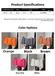 Dimensions et cinq couleurs disponibles du sac sous le bras en cuir PU matelassé