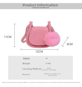 Tableau des tailles du sac de selle rose en PU avec dimensions 12x11x6cm et pompon