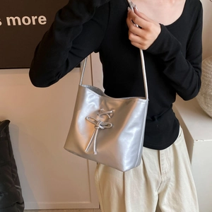 Minimalist silver underarm shoulder bag with drawstring knot for women's daily commute