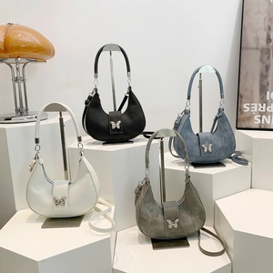 Sac À Bandoulière Crescent Hobo Femmes Cuir PU Boucle Papillon Métal Sac À Main Décontracté Tendance Sac Sous Le Bras