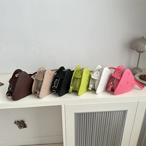 Borsa A Tracolla Triangolare A Forma Di Formaggio Per Donna Moda Pelle PU Creativa Mini Borsa A Tracolla Stile Streetwear