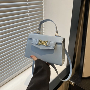 Borsa A Spalla In Pelle PU Da Donna Elegante Borsa A Tracolla Quadrata Piccola Con Fibbia A Catena In Metallo Dorato Manico