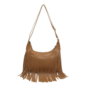 Sac hobo en similicuir marron avec longues franges et bandoulière réglable pratique