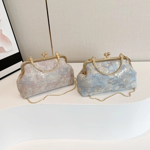 Floral jacquard evening clutch bag with retro gold clasp and elegant chain strap