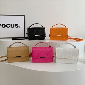 Women Crocodile Embossed PU Leather Handbag Shoulder Crossbody Bag With Gold Metal Bar Top Handle Fashion Office Daily