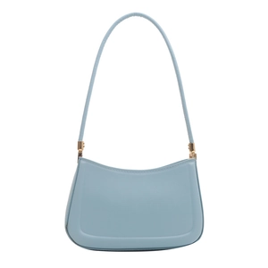 Sac à bandoulière bleu clair minimaliste avec cuir lisse et boucles en métal doré