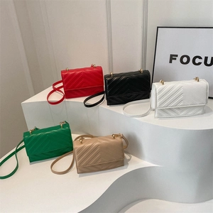Sac Bandoulière Matelassé Chevron Pour Femmes En Cuir PU Petit Sac Carré Matériel Doré Élégant Mode