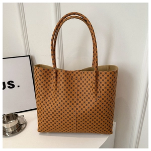 Gros plan sur le sac cabas imprimé vintage à grande capacité et motif géométrique