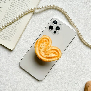 3D heart-shaped palmier pastry phone socket stand for secure grip and tabletop viewing