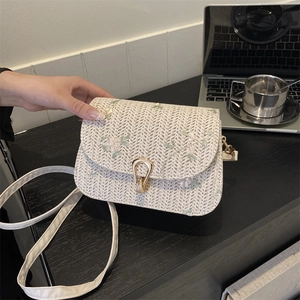 Floral Embroidery Straw Woven Crossbody Bag Women Retro Pastoral Shoulder Saddle Bag Metal Buckle Flap Casual