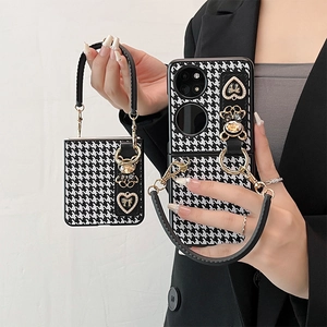 Houndstooth Foldable Phone Case With Leather Handheld Strap Metal Rhinestone Bear Heart Charms Elegant Protective Cover