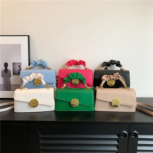 Sac Carré Petit pour Femme en Cuir PU Avec Boucle Ronde Dorée Poignée à Fronces Sac à Bandoulière Sac à Main de Fête