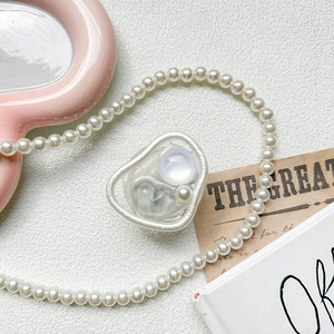 Korean ins style white resin ring with heart gem and pearl necklace accessory set