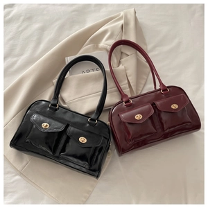 Retro rectangle handbags in black and wine red with dual front pockets and gold locks