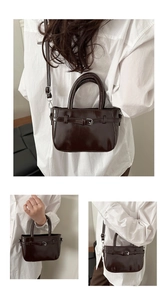 Sac bandoulière marron foncé en cuir synthétique poli avec boucle en métal en trois vues