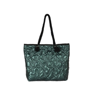 Sac fourre-tout matelassé vert foncé avec motifs étoiles et anses en corde