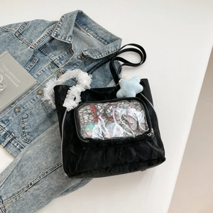 Sac Ita noir avec fenêtre transparente, anses en dentelle et pendentif étoile mignon