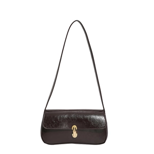 Glänzende dunkelbraune Schultertasche aus Kunstleder mit goldener Metallschnalle