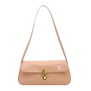 Elegante beige Lackleder Baguette-Tasche mit stylischer goldener Hufeisenschnalle