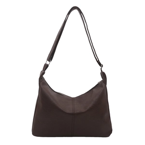 Sac fourre-tout marron foncé en simili cuir avec surpiqûres et bandoulière réglable