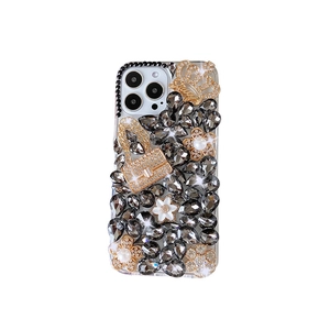 Luxury glitter phone case with pearls and golden crown for Samsung S22 Ultra and S30 Plus