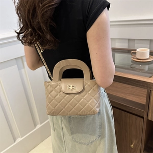 Chic khaki quilted shoulder bag with gold chain strap and twist lock for women