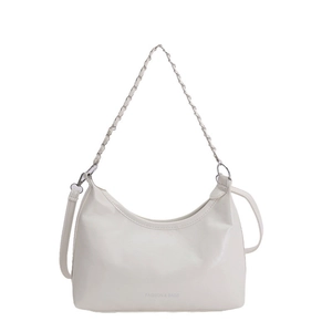 Sac hobo minimaliste en cuir blanc cassé avec bandoulière réglable et poignée chaîne