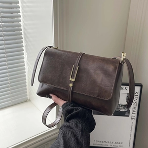 Borsa a Spalla da Donna Vintage in Pelle PU Semplice Grande Capacità Quadrata a Tracolla Versatile Pendolare Inverno