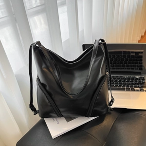 Sac fourre-tout minimaliste en cuir noir avec zips en V et grande contenance