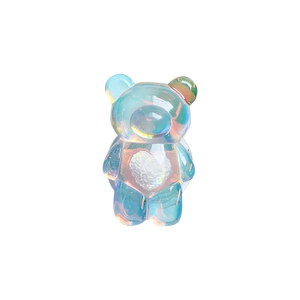 Support de téléphone ours laser irisé avec détail cœur blanc sur fond blanc pur