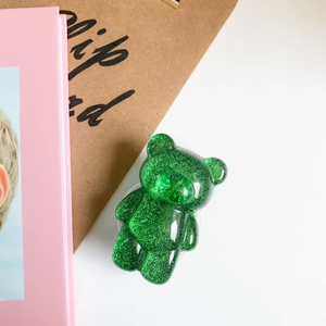 Supporto per cellulare a forma di orsetto con glitter verdi e resina lucida