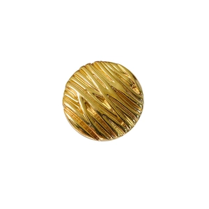 Vintage round gold metal pop socket with a water ripple texture for smartphone grip