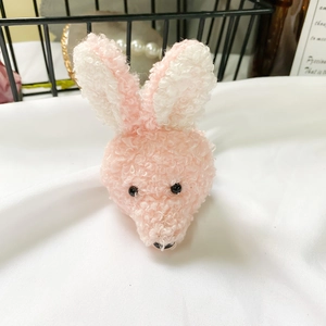 Support de téléphone lapin en peluche rose et blanc avec texture douce en laine d'agneau