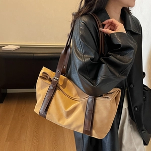 Retro large-capacity patchwork tote bag with vintage shoulder straps in khaki finish