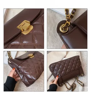 Vues détaillées du sac en cuir matelassé marron foncé avec chaîne et fermoir dorés