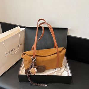 Vintage Suede Shoulder Bag Large Capacity Women Tote Bag With Baseball Glove Pendant Minimalist Casual Streetwear