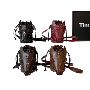 Creative horse head shaped drawstring bucket bags in four vintage colors with metallic studs