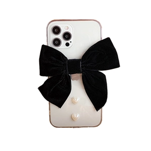 Transparent case for Samsung S21 with black velvet bow and white heart pearls