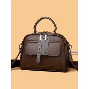 Women Crossbody Bag Retro PU Leather Litchi Pattern Boston Handbag With Wide Strap Rivet Decor Fashion Daily Use