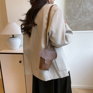 Fashionable brown elephant-shaped small crossbody bag for women in stylish PU leather