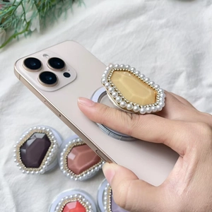Creative MagSafe phone grip with diamond and pearl edging in multiple crystal gemstone colors