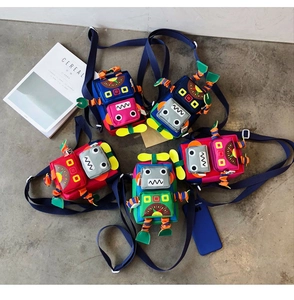 Sacs à bandoulière robot en toile colorée avec des détails de broderie soignés