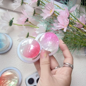 Pink pearl gradient magnetic phone grip with natural shell texture and chic glossy finish