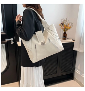 Détails du grand sac cabas en cuir PU blanc avec fermetures éclair et boucle florale