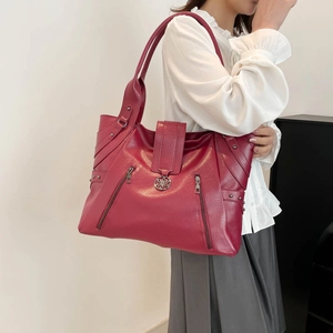 Sac cabas rétro de grande capacité en cuir litchi rouge foncé avec fermetures éclair décoratives
