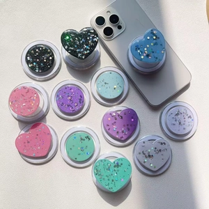Glittering macaron heart and round magnetic phone grips with shimmering sequins