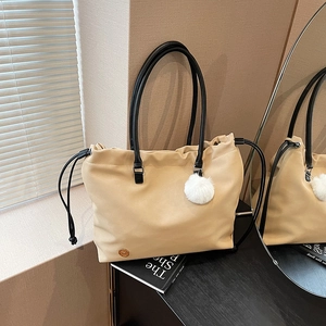 Large Capacity Tote Bag PU Leather Minimalist Drawstring Shoulder Bag With White Fur Ball Pendant For Daily Commuting