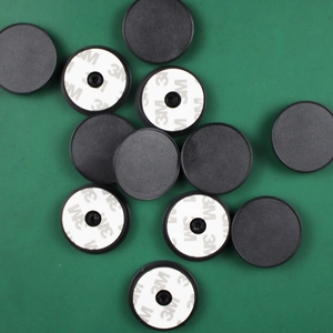 Universal 3M adhesive round black anti-slip pads for phone holders and electronic devices
