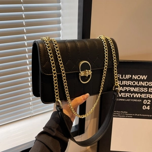 Gesteppte PU-Leder Kleine Quadratische Schultertasche Retro Kettengurt Umhängetasche Mit Metallschloss Für Damen