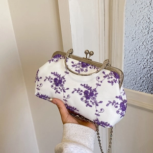 Vintage Floral Embroidery Kiss-Lock Evening Bag Retro Fabric Lace Handbag With Metal Chain Strap For Women Party Wedding